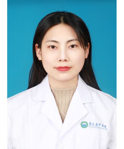 杨潘婷