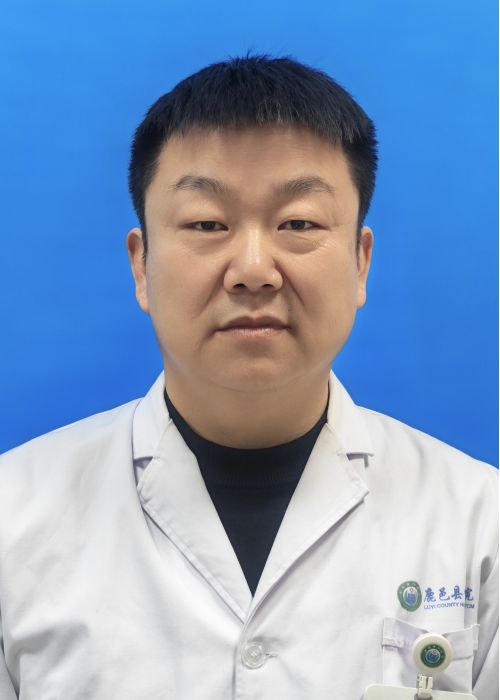 董少博   科主任