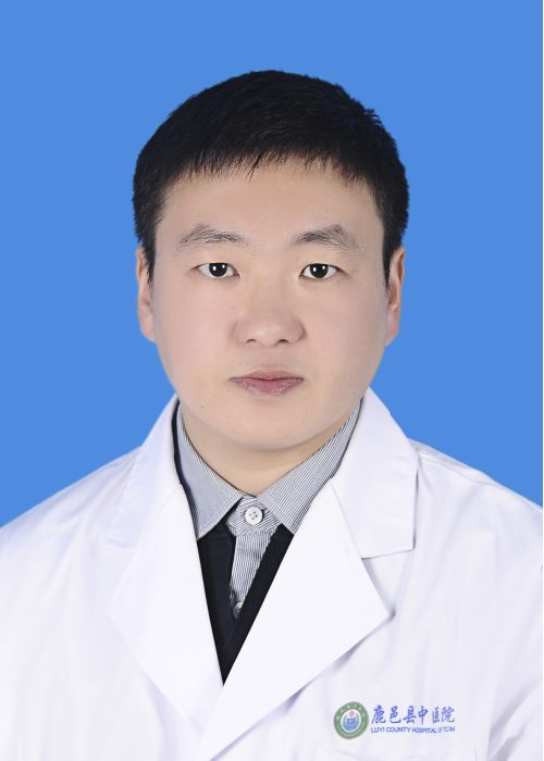 夏富彭   科主任  副主任医师