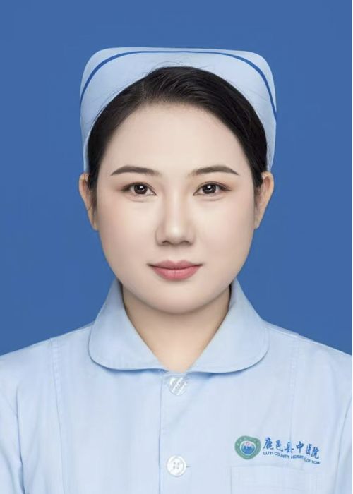王争争   护士长