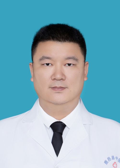 完颜成俊  执业医师