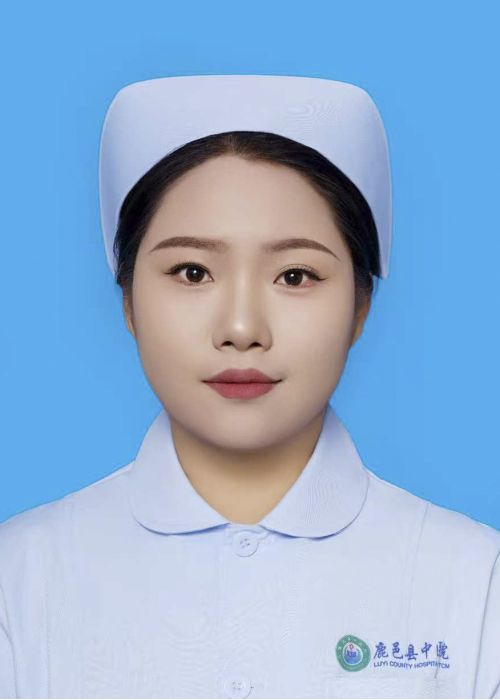 关文苹