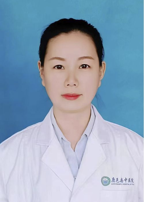 刘  莹  副主任医师