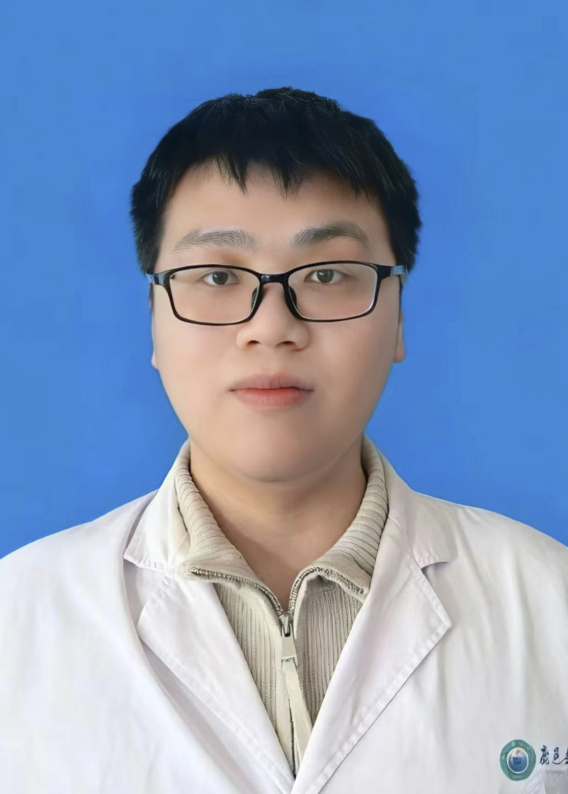 郑文武  针灸推拿执业医师