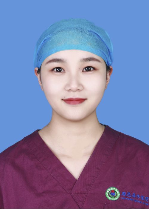 李倩倩