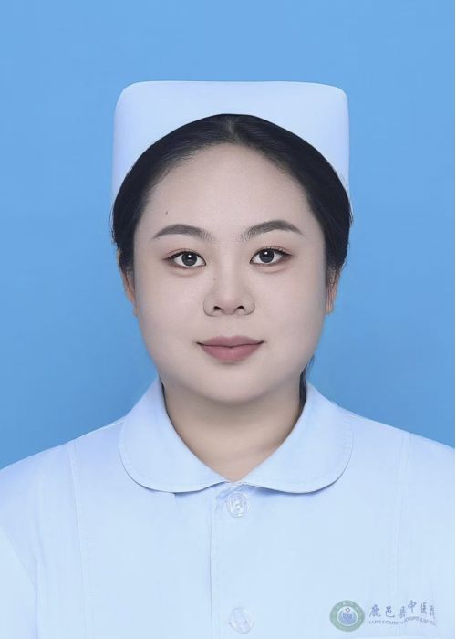 代曼曼
